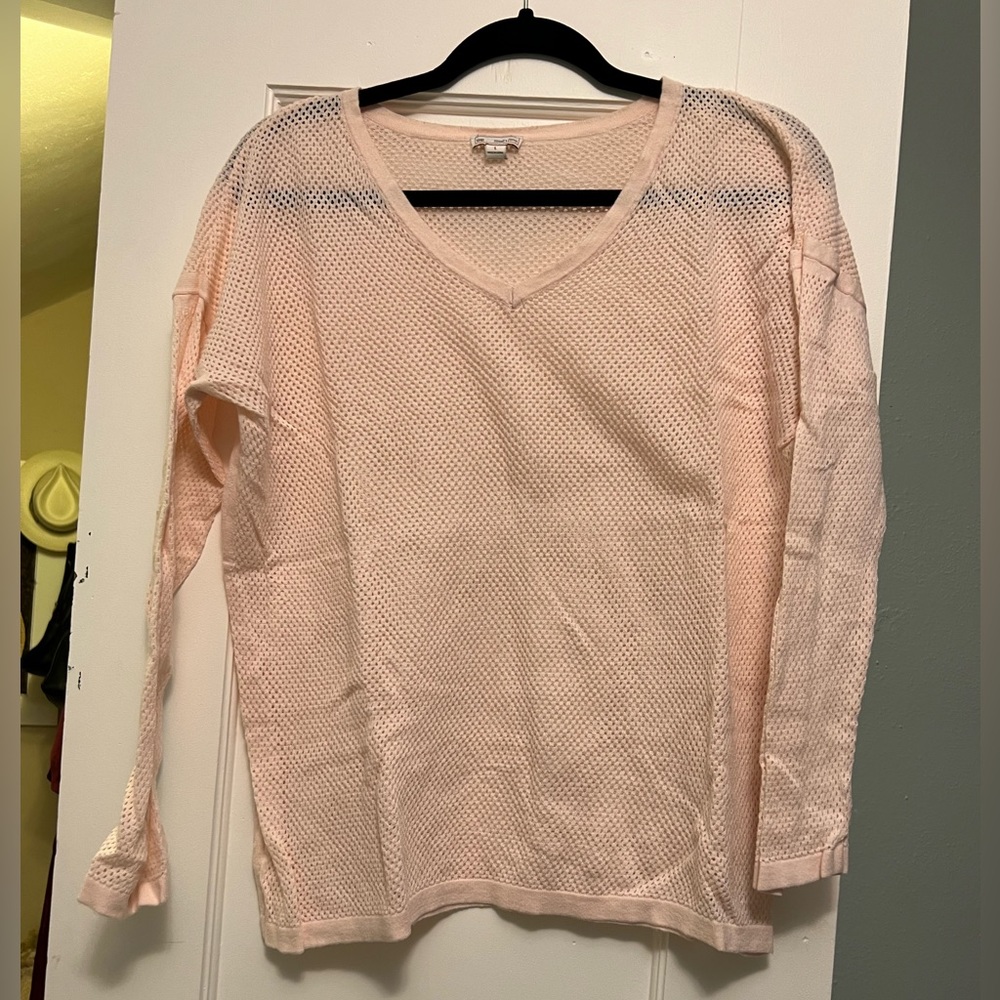 Gap sweater size large